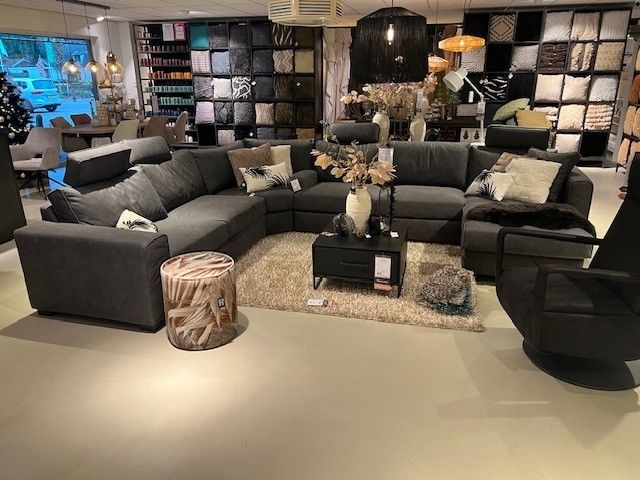 LICATO 2al(A1)+tr.hk+2+lch ar(B2) python 67antract